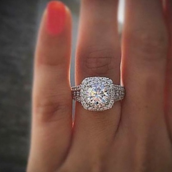 NEW 925 Sterling Silver Diamond Halo Ring - Picture 2 of 5